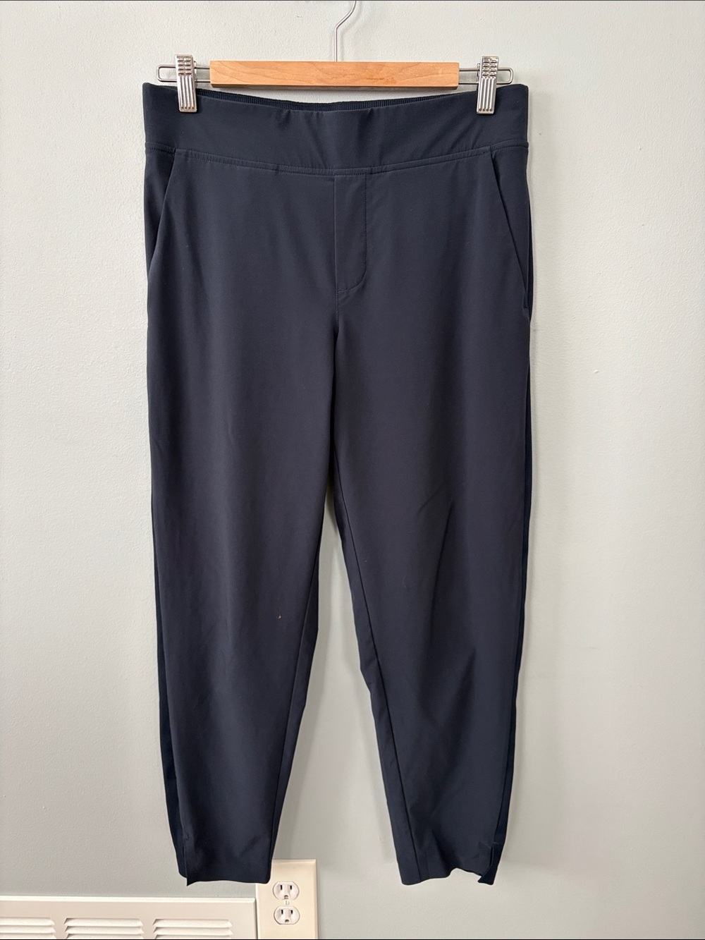 Athleta Brooklyn Mid Rise Ankle Pant - Navy